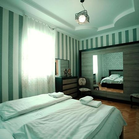 Apartment Old Kutaisi Eksteriør billede